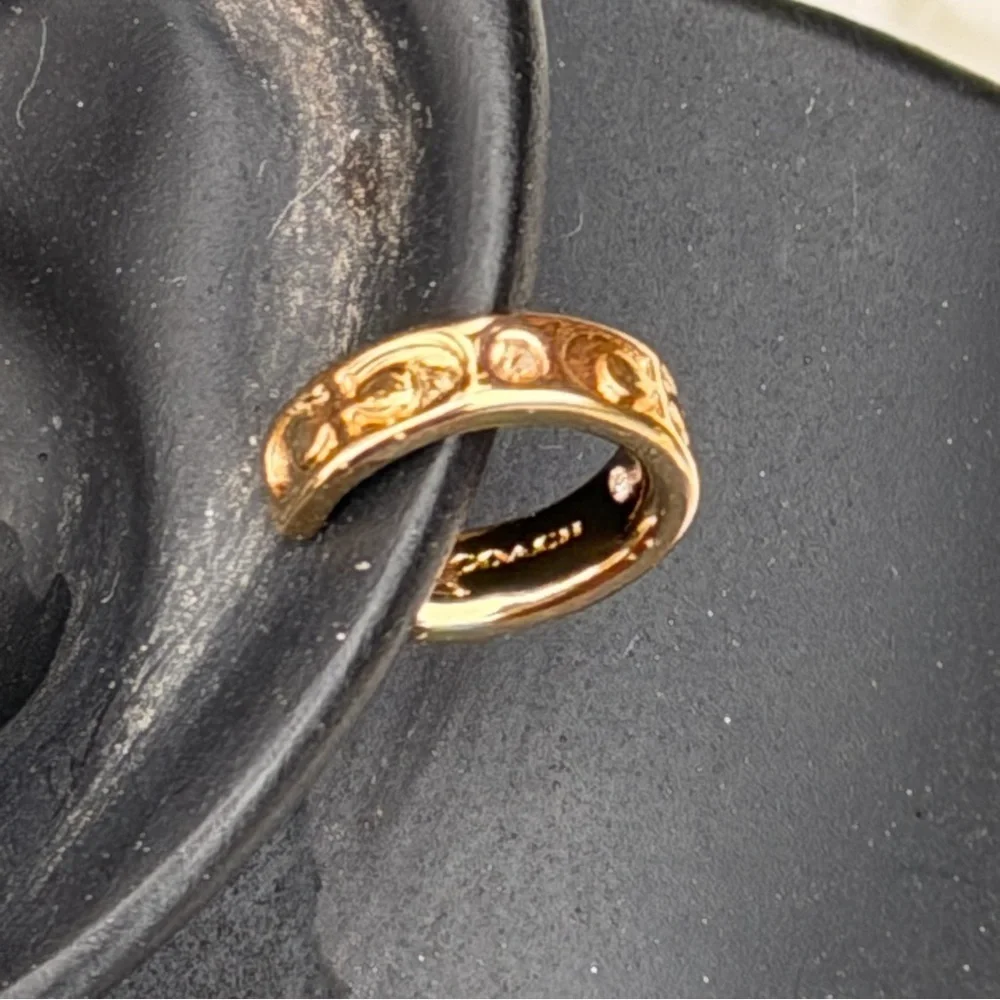 NWT Coach Signature Kissing Ear Cuff Gold